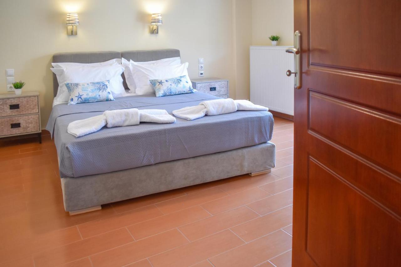 Zoe'S Flat Megali Ammos Apartment Skiathos Town Exterior photo