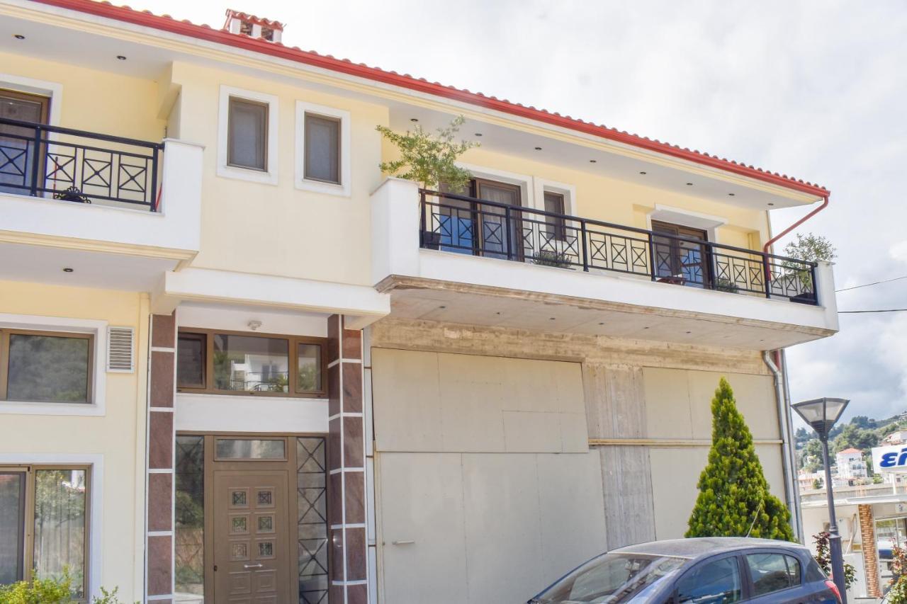 Zoe'S Flat Megali Ammos Apartment Skiathos Town Exterior photo
